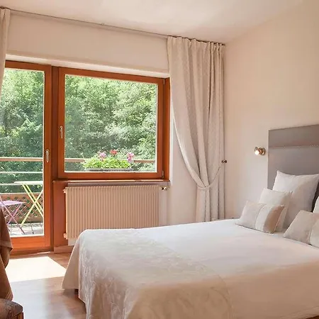 מלון Ogla Fischhutte