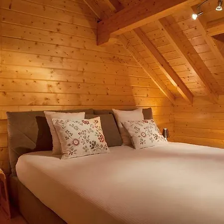 Ogla Fischhutte Hotel